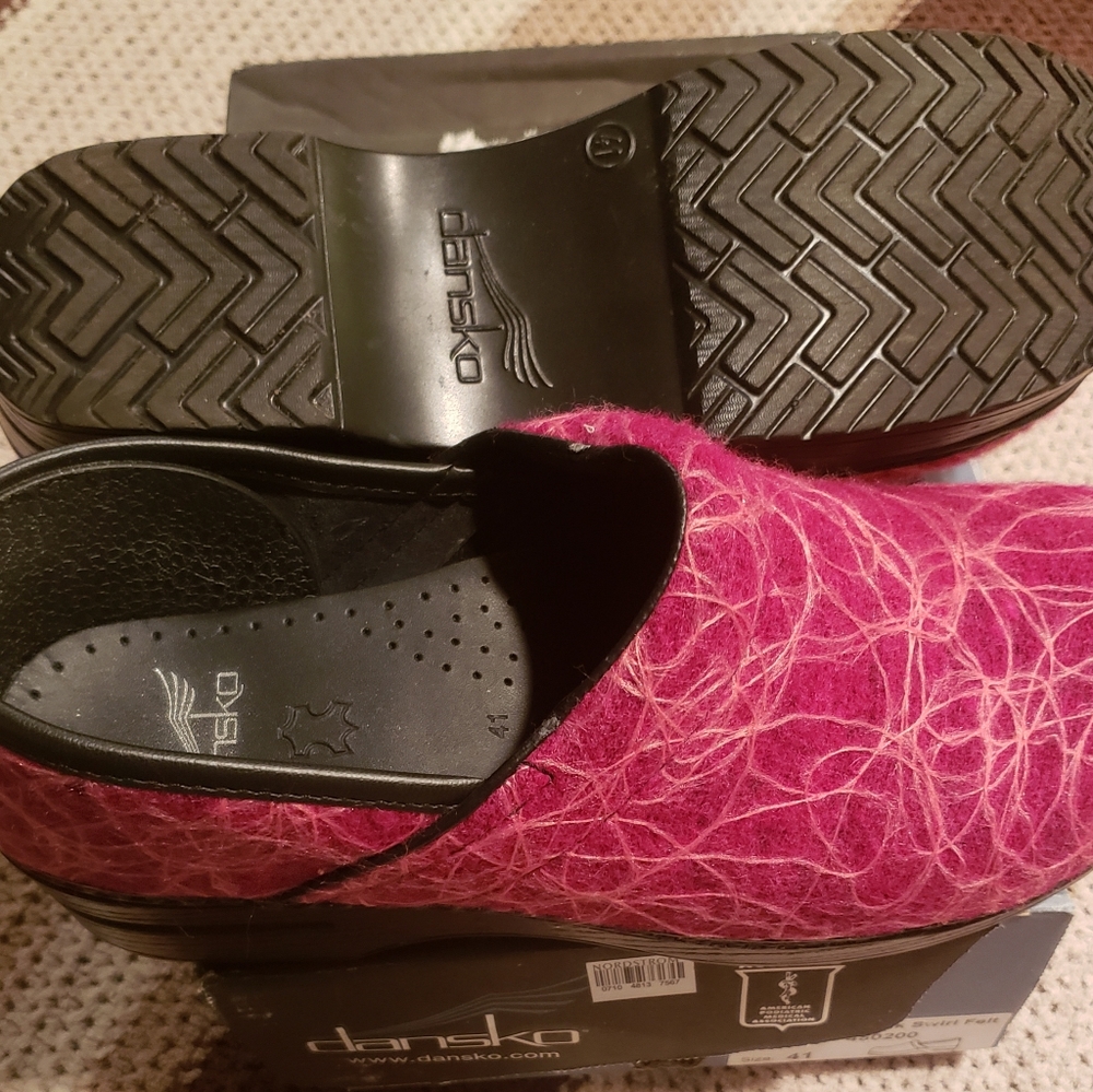 Womens shoes Dansko authentic